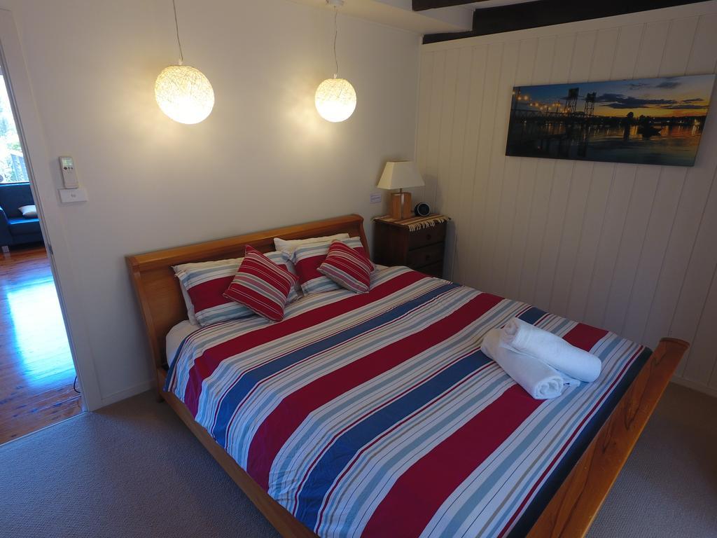 Corymbia Batemans Bay Villa ภายนอก รูปภาพ